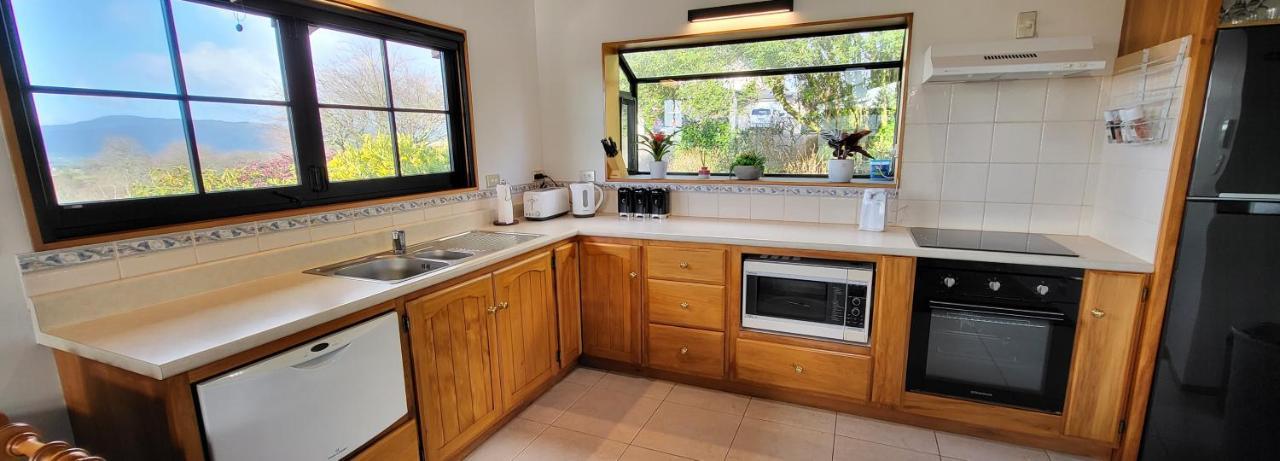 Hamurana Home With A View Rotorua Exterior photo